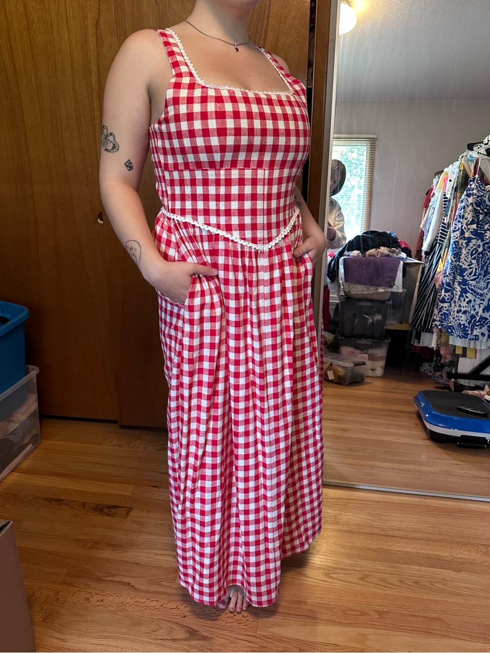 Red Gingham Square-Neck Maxi Dress - Sleeveless, size L - Picture 2 of 3
